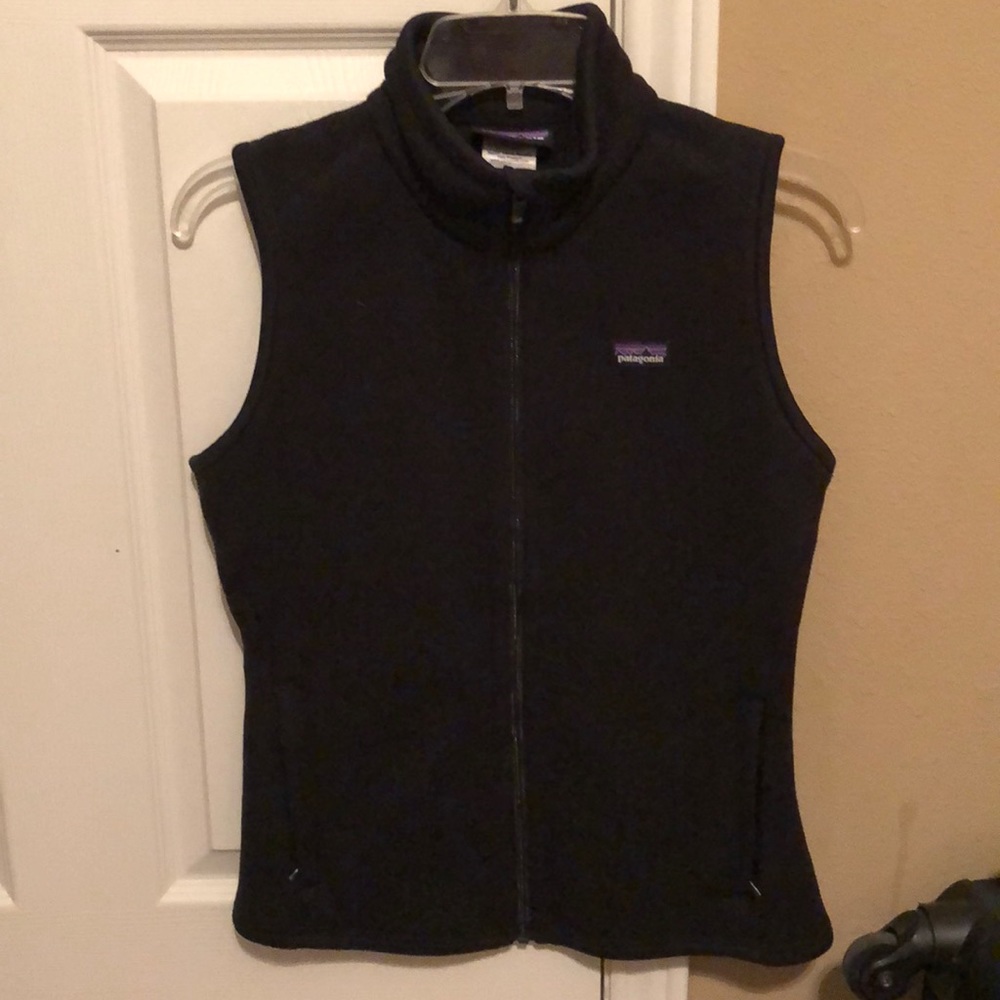 PATAGONIA Black vest!!!